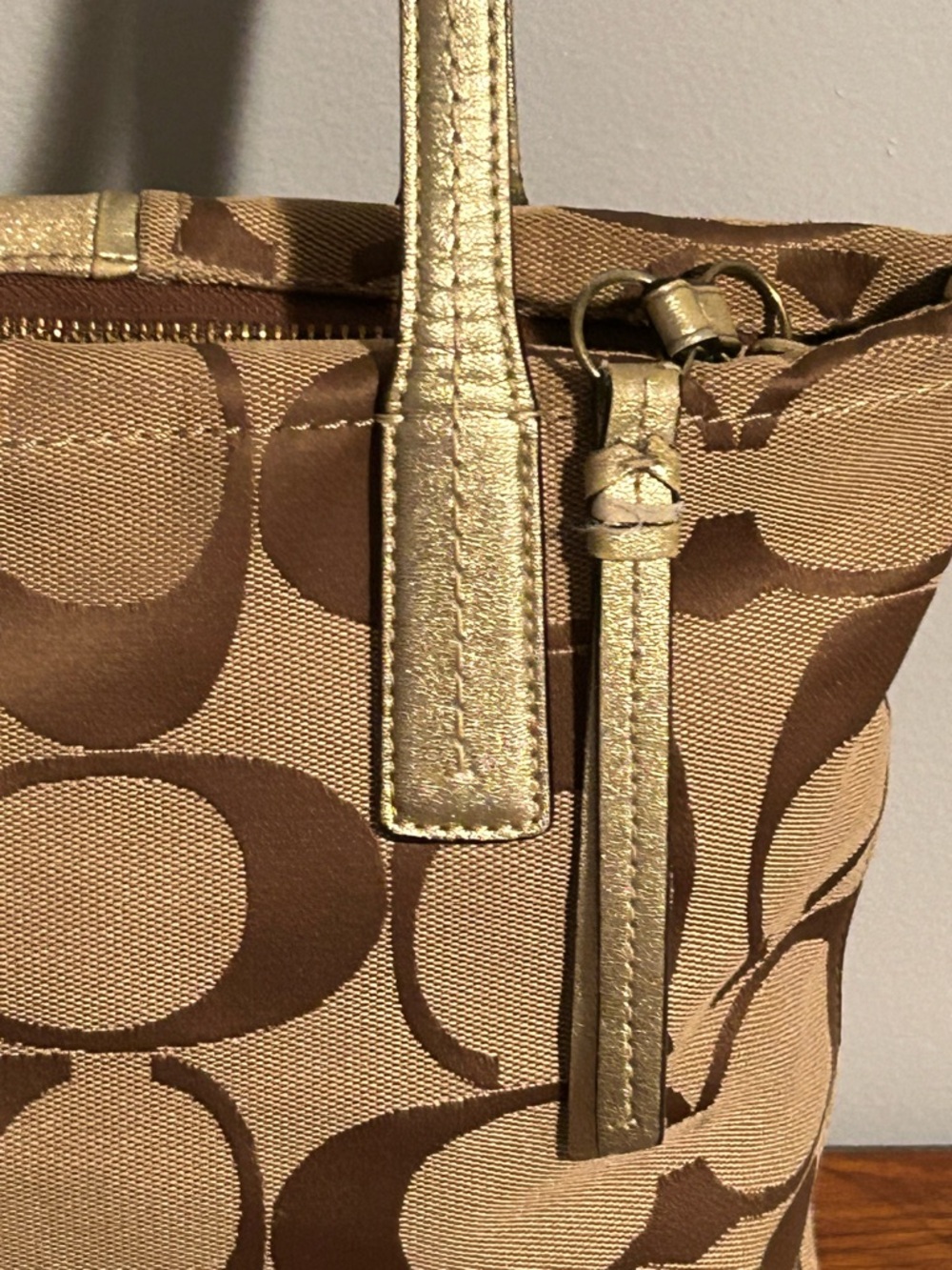 Coach Signature Stripe Bag in Brown/Gold - Picture 4 of 12
